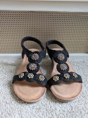 Women’s Black Embellished Braided Strap Sandals - SHIBEVER. Size 38